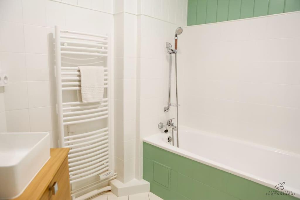 Les Remparts Catalan - 3 Bedrooms, Centre Apartment Perpignan