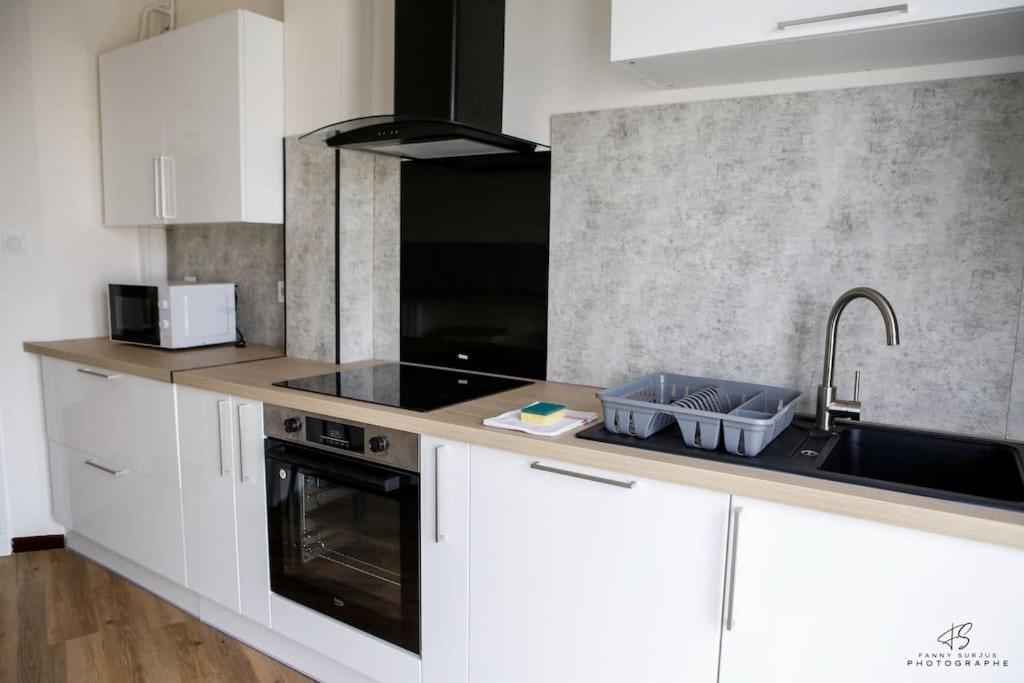 Apartment Les Remparts Catalan - 3 Bedrooms, Centre