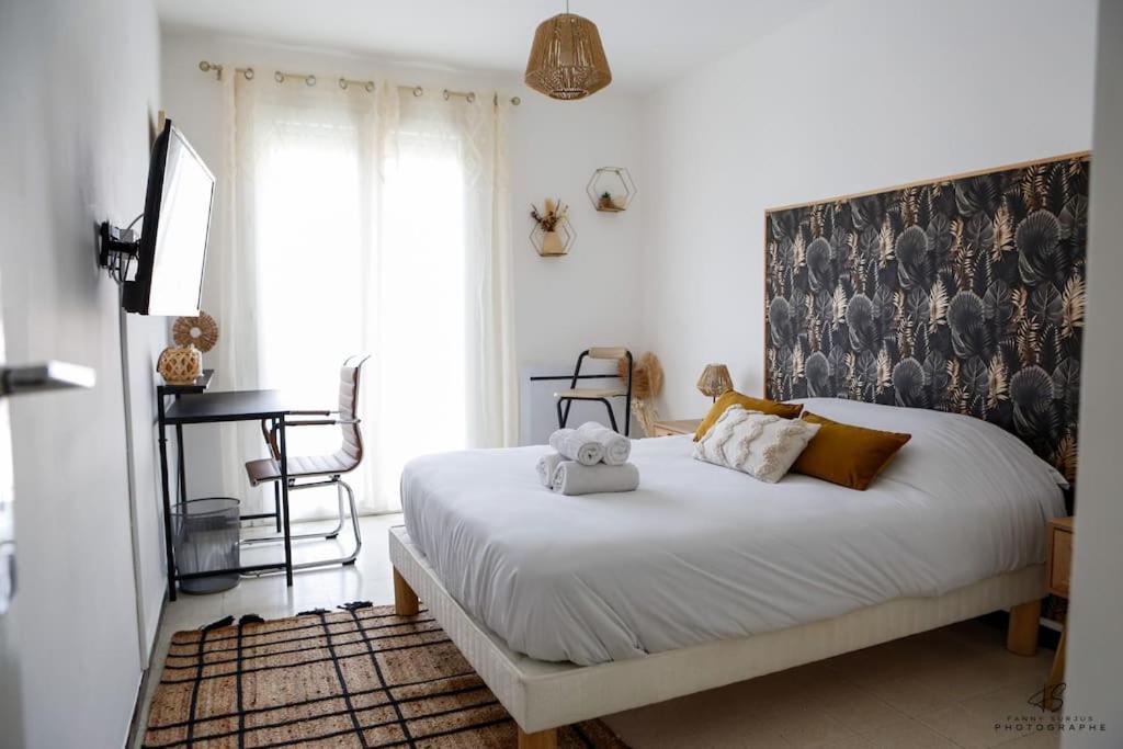 Les Remparts Catalan - 3 Bedrooms, Centre Apartment Perpignan