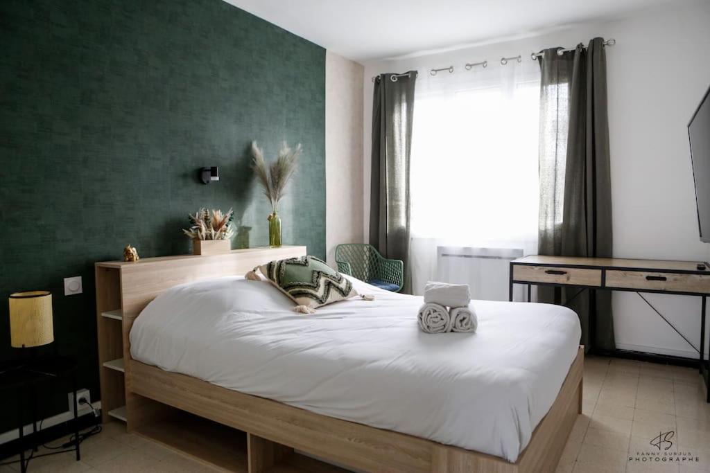 Les Remparts Catalan - 3 Bedrooms, Centre Apartment